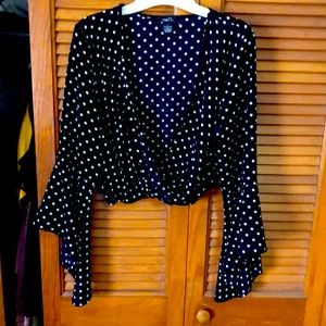 Black and white cropped shirt